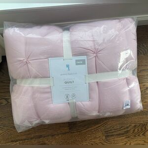 NWT Pottery Barn Pink Audrey Twin Size Comforter